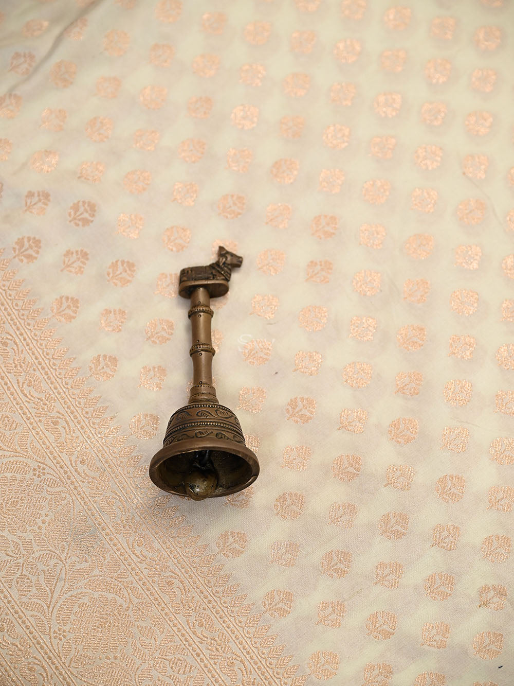 Beige Zari Booti Uppada Katan Silk Handloom Banarasi Saree - Sacred Weaves