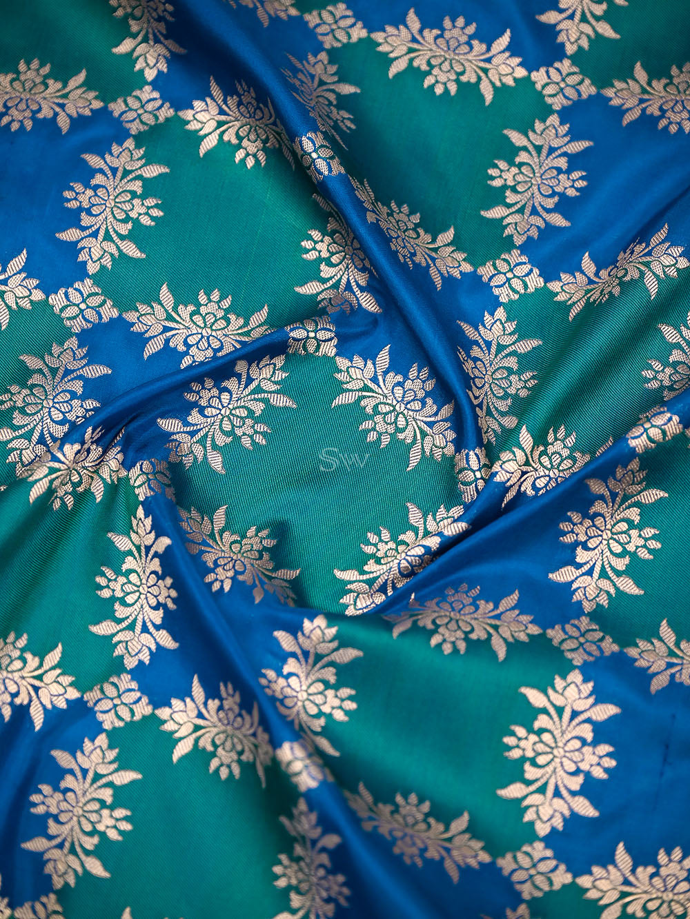 Blue Green Rangkat Jaal Katan Silk Handloom Banarasi Saree - Sacred Weaves