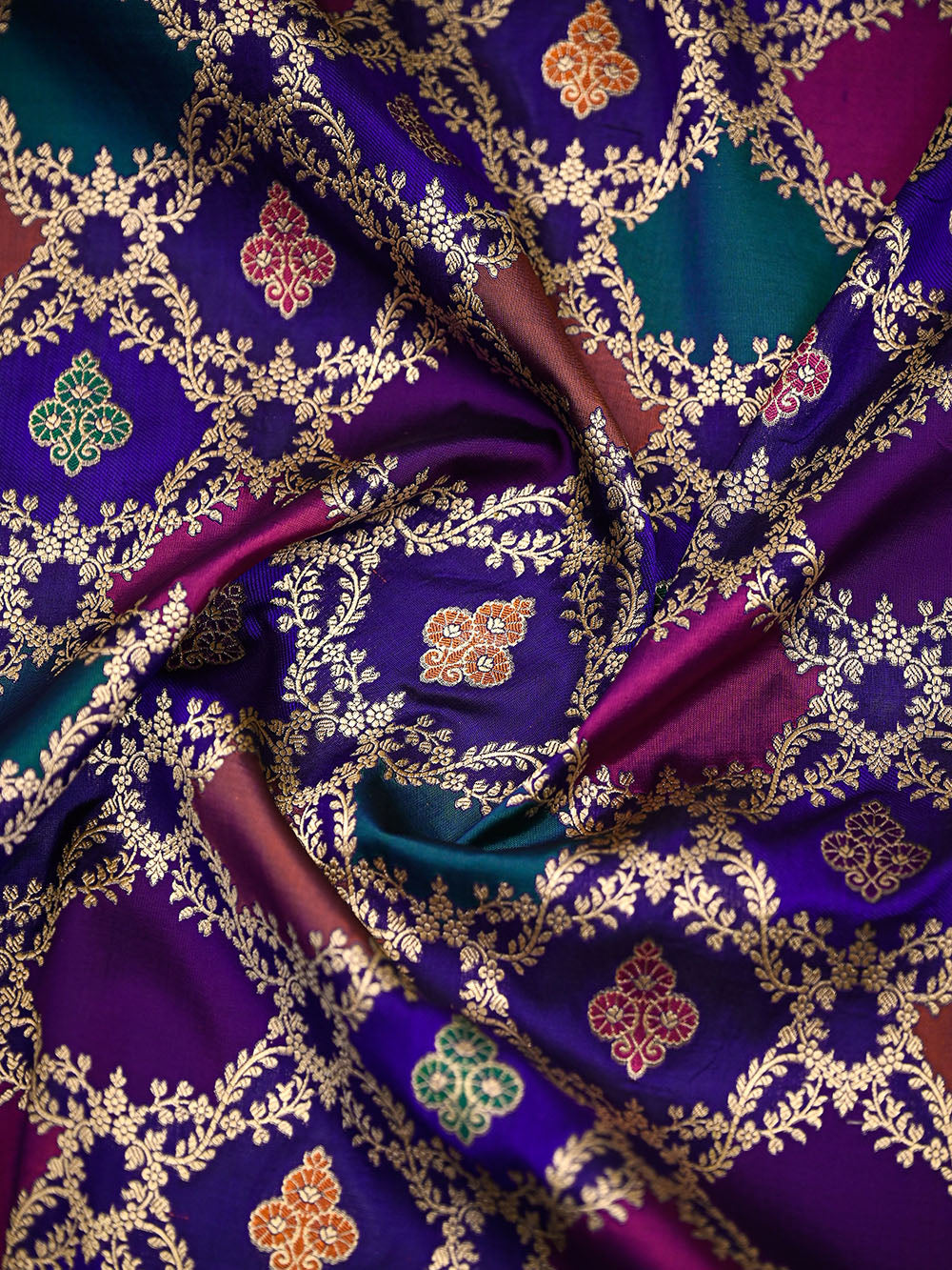 Purple Rangkat Jaal Katan Silk Handloom Banarasi Saree -Sacred Weaves