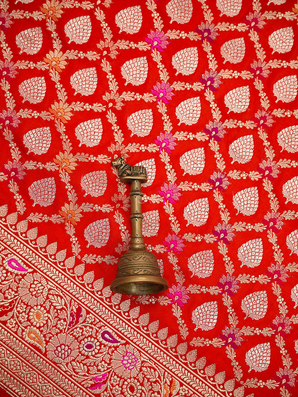 Red Sona Roopa Meenakari Jaal Katan Silk Handloom Banarasi Saree - Sacred Weaves