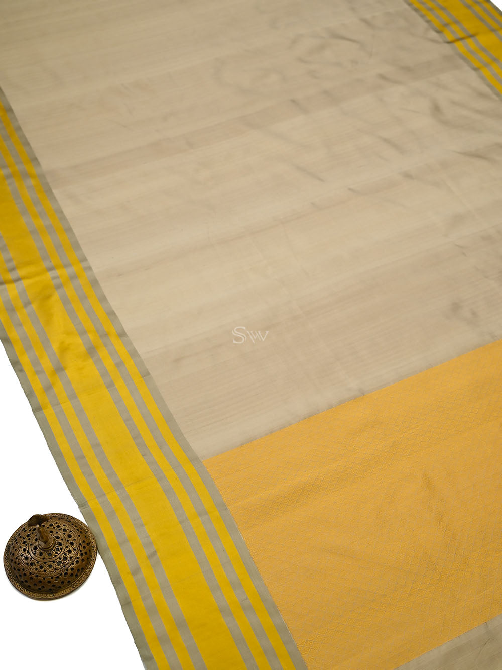 Pastel Olive Plain Katan Silk Handloom Banarasi Saree - Sacred Weaves