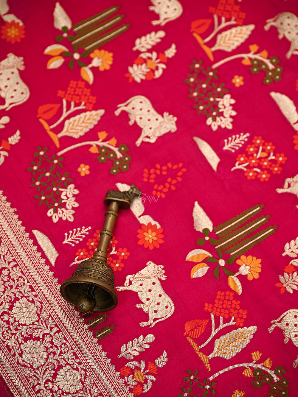 Dark Pink Pichwai Meenakari Katan Silk Handloom Banarasi Saree - Sacred Weaves