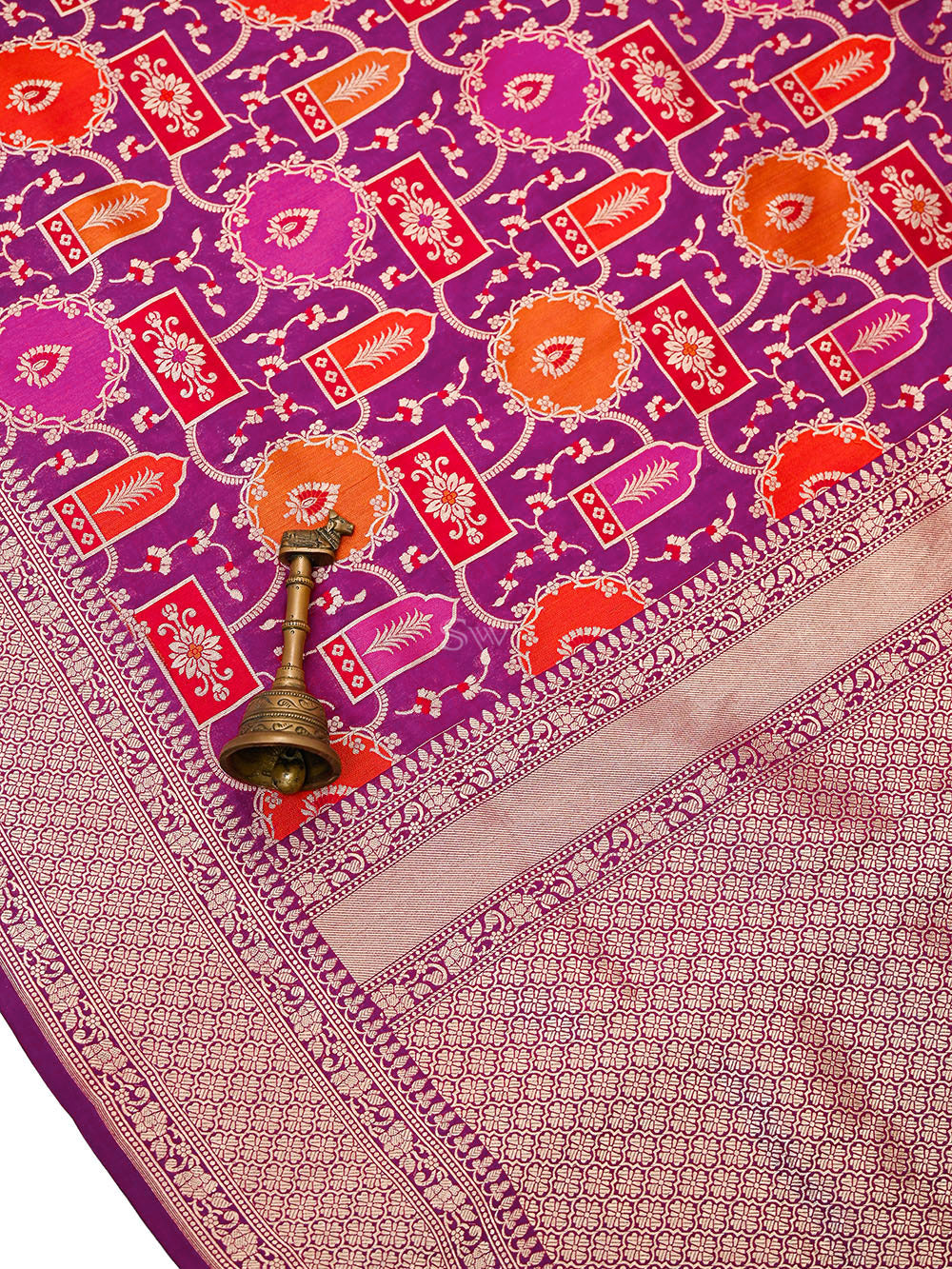 Magenta Jaal Rangkat Katan Silk Handloom Banarasi Saree - Sacred Weaves