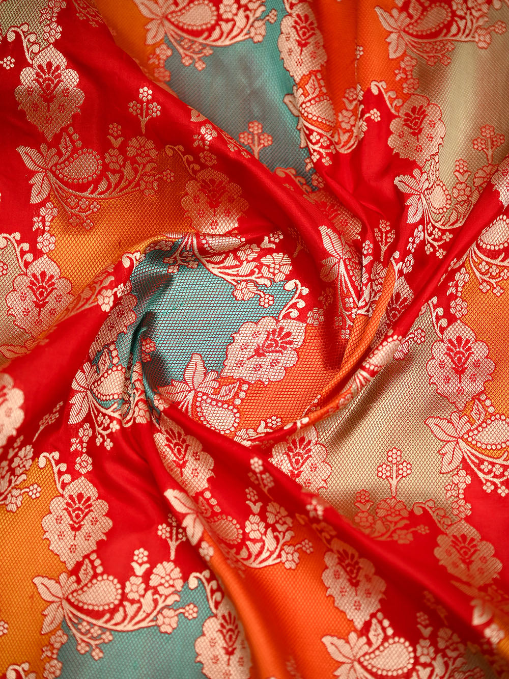 Red Green Rangkat Jaal Katan Silk Handloom Banarasi Saree - Sacred Weaves