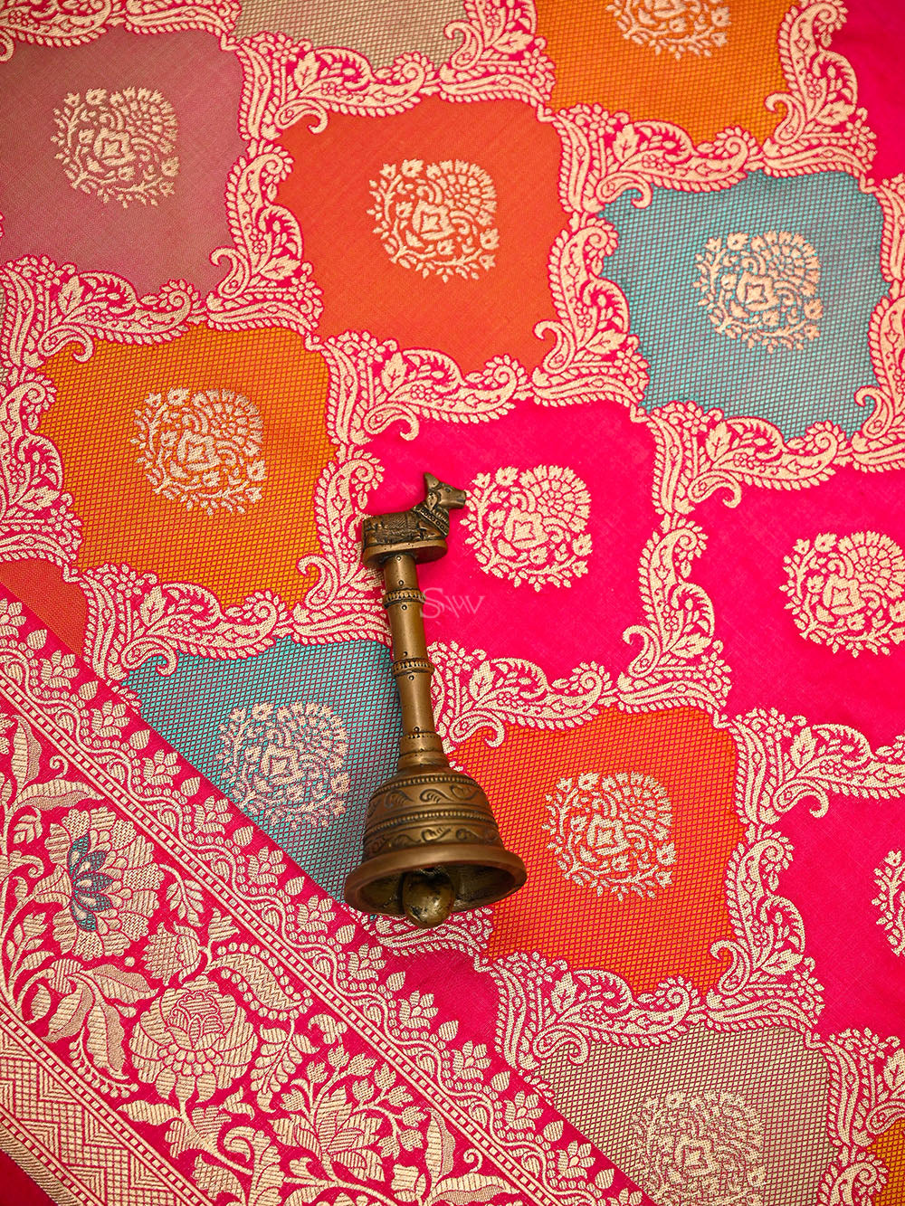 Dark Pink Jaal Rangkat Katan Silk Handloom Banarasi Saree - Sacred Weaves