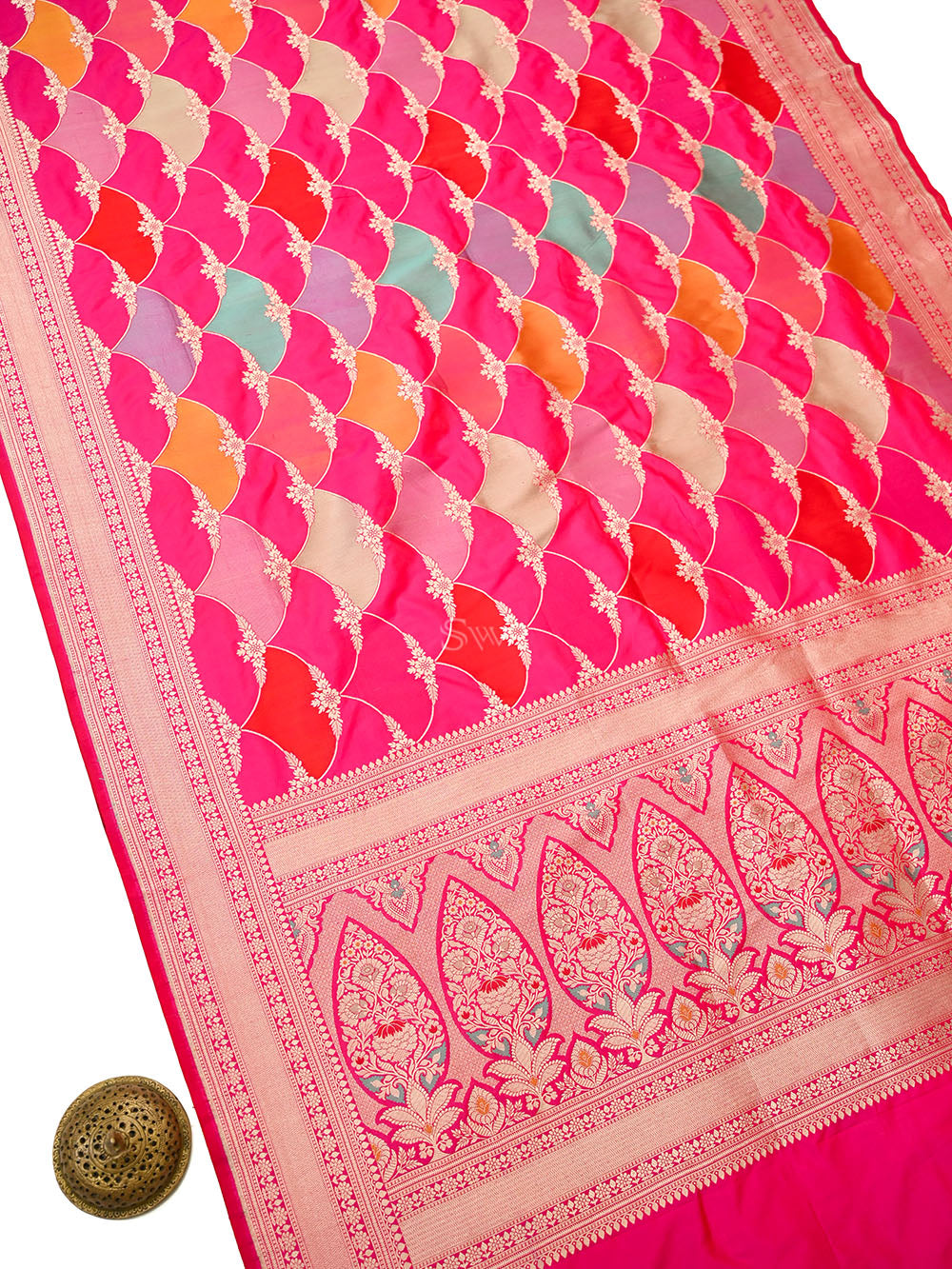 Pink Red Rangkat Jaal Katan Silk Handloom Banarasi Saree - Sacred Weaves