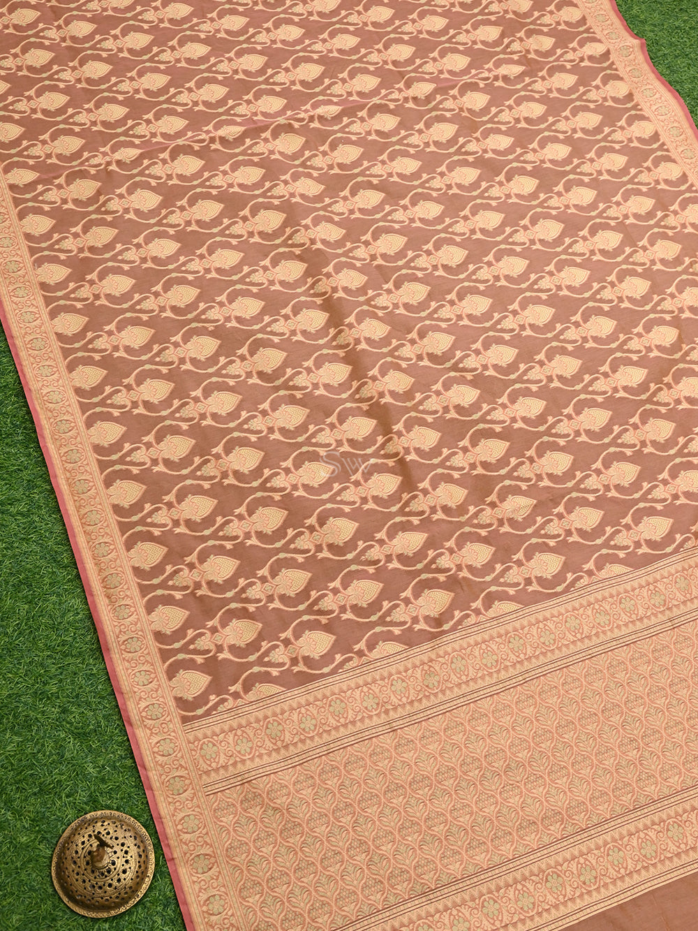 Pastel Brown Jaal Cotton Silk Handloom Banarasi Saree