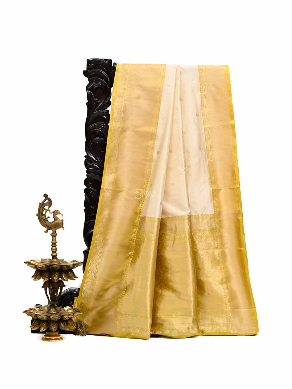 Cream Booti Katan Silk Handloom Banarasi Saree - Sacred Weaves