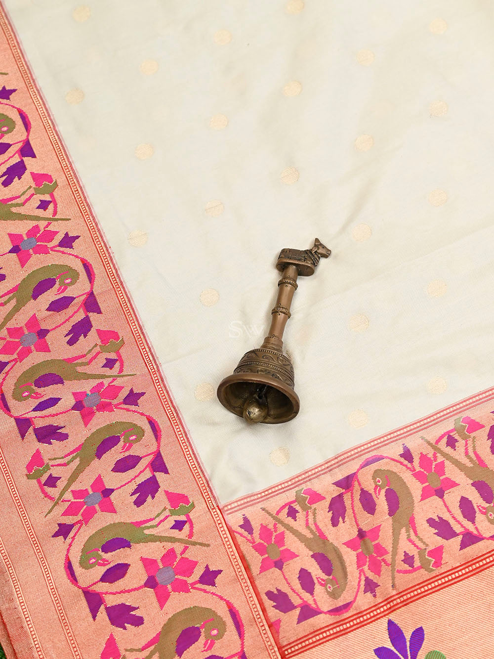 Cream Paithani Shikargah Katan Silk Handloom Banarasi Saree - Sacred Weaves