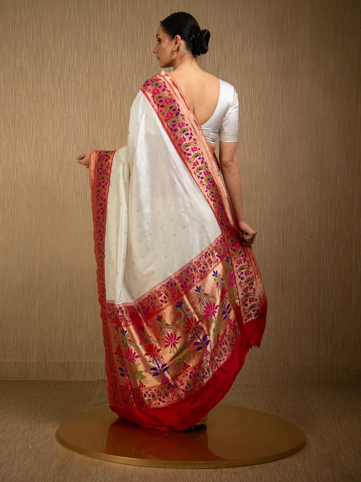 Cream Paithani Katan Silk Handloom Banarasi Saree