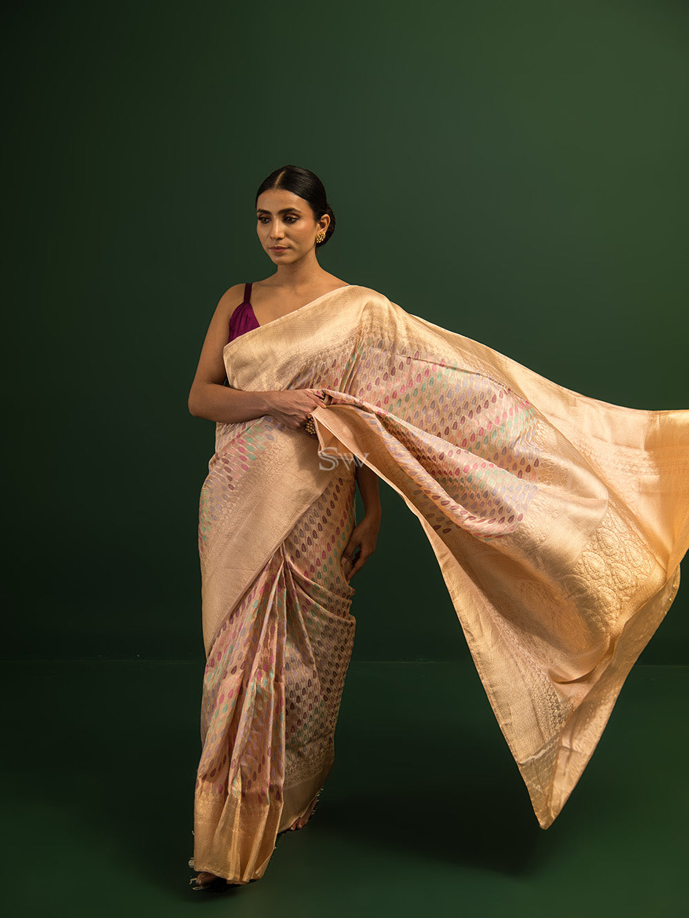 Powder Pink Meenakari Katan Silk Handloom Banarasi Saree - Sacred Weaves