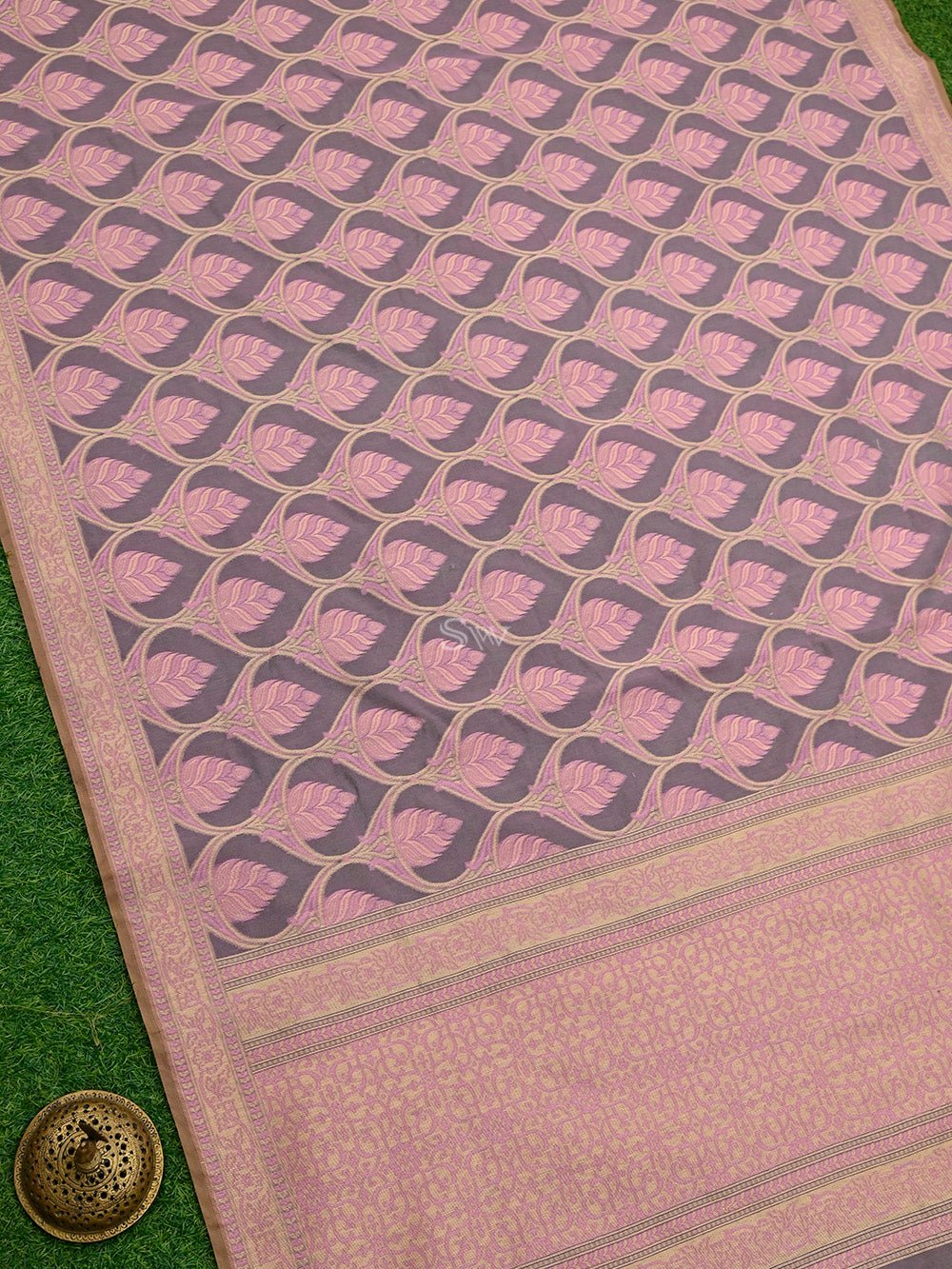 Mauve Jaal Cotton Silk Handloom Banarasi Saree - Sacred Weaves