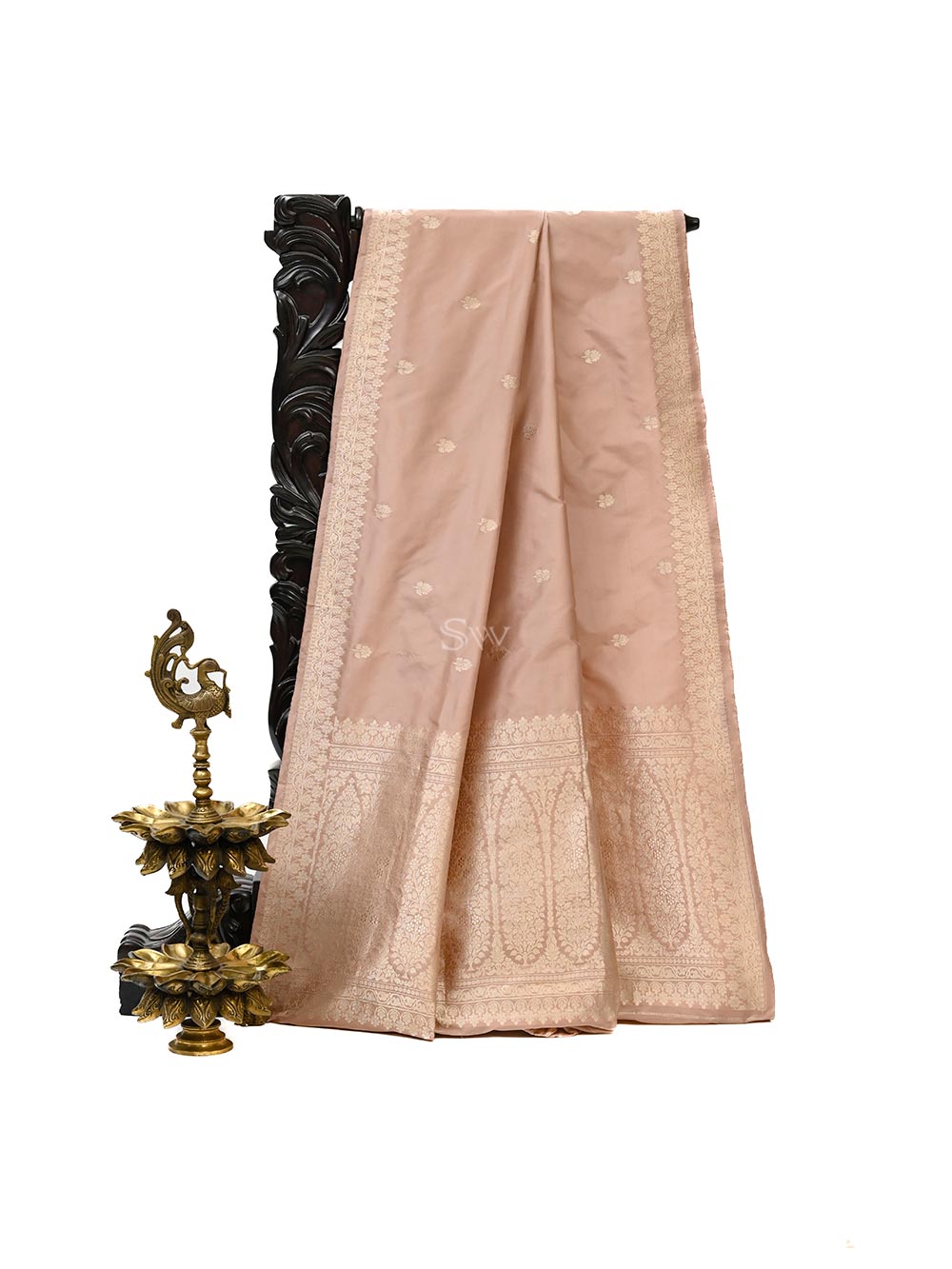 Dusky Pink Booti Katan Silk Handloom Banarasi Saree - Sacred Weaves