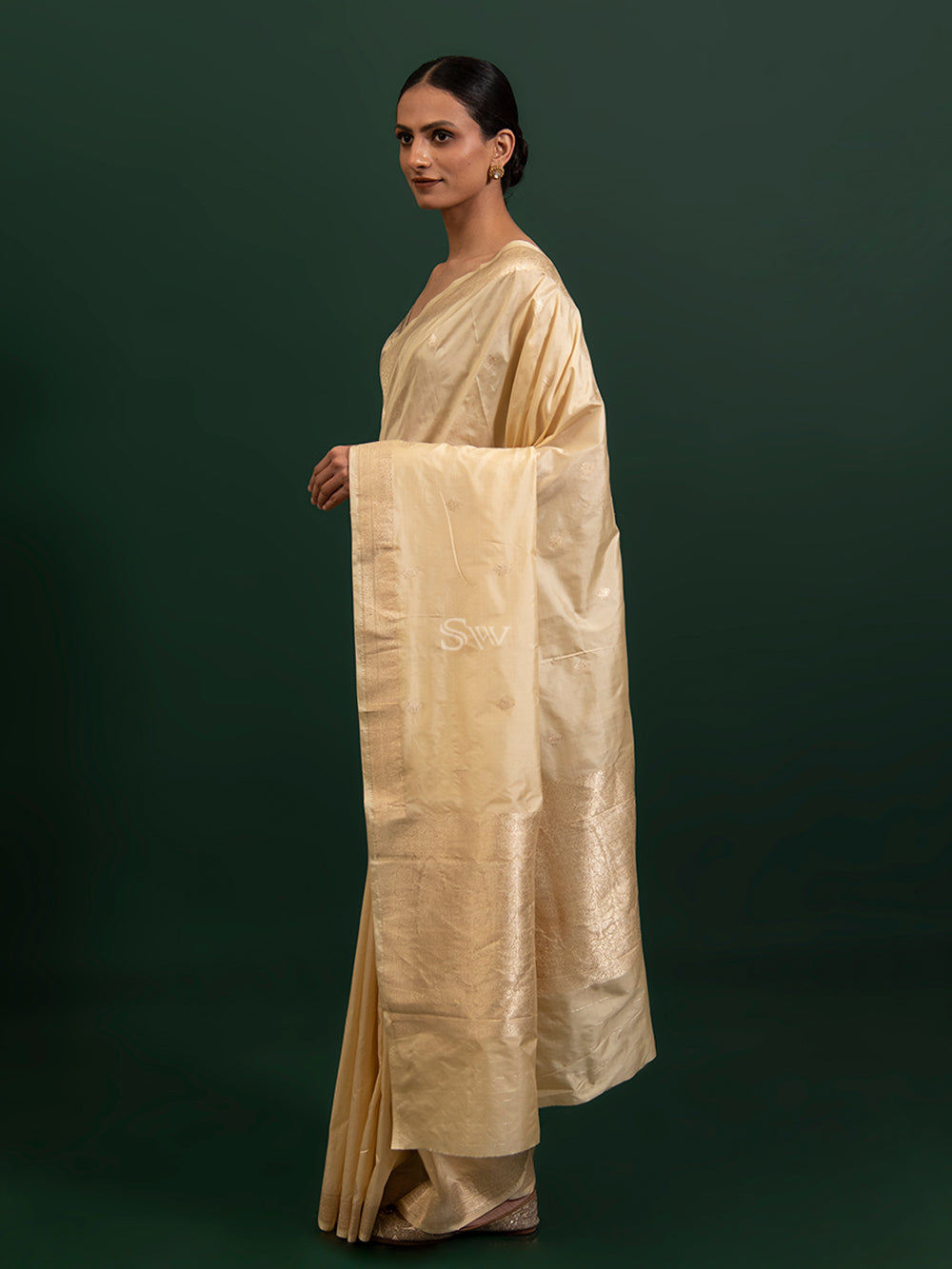 Beige Booti Katan Silk Handloom Banarasi Saree - Sacred Weaves