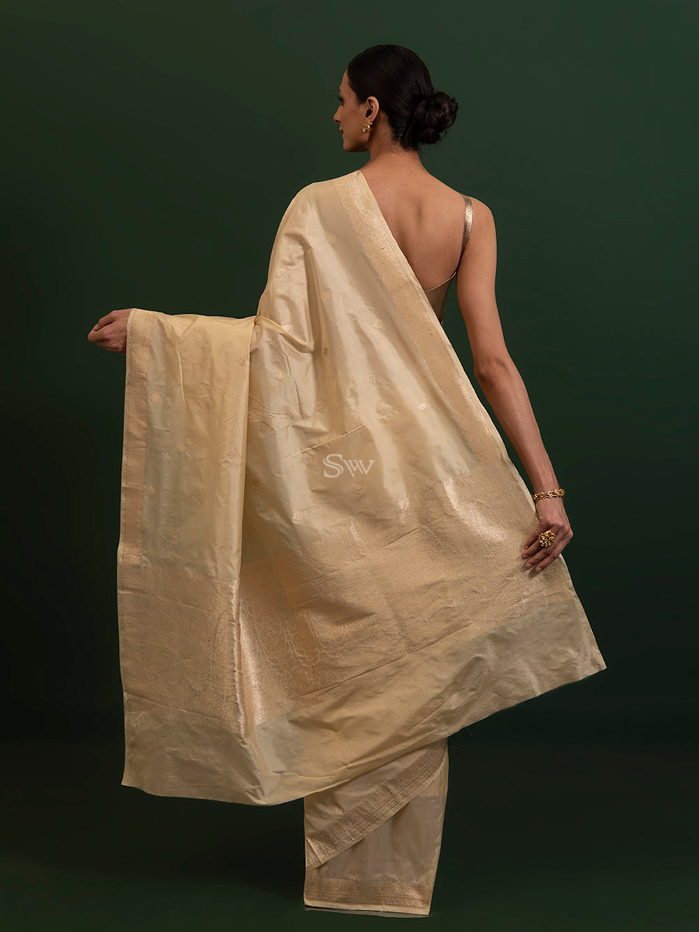 Beige Booti Katan Silk Handloom Banarasi Saree - Sacred Weaves