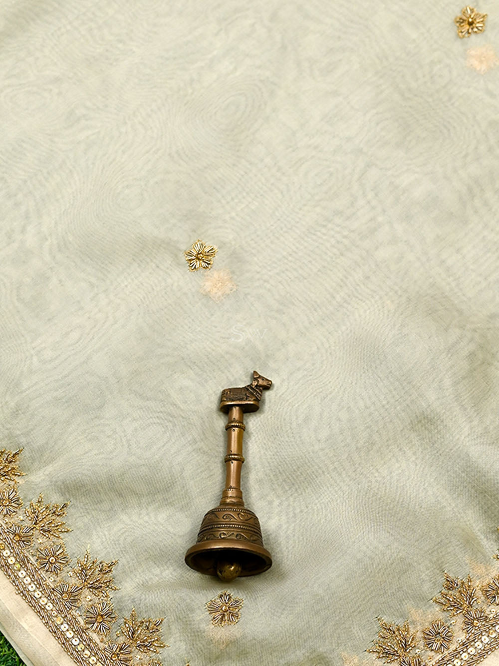 Beige Meenakari Silk Handloom Banarasi Lehenga
