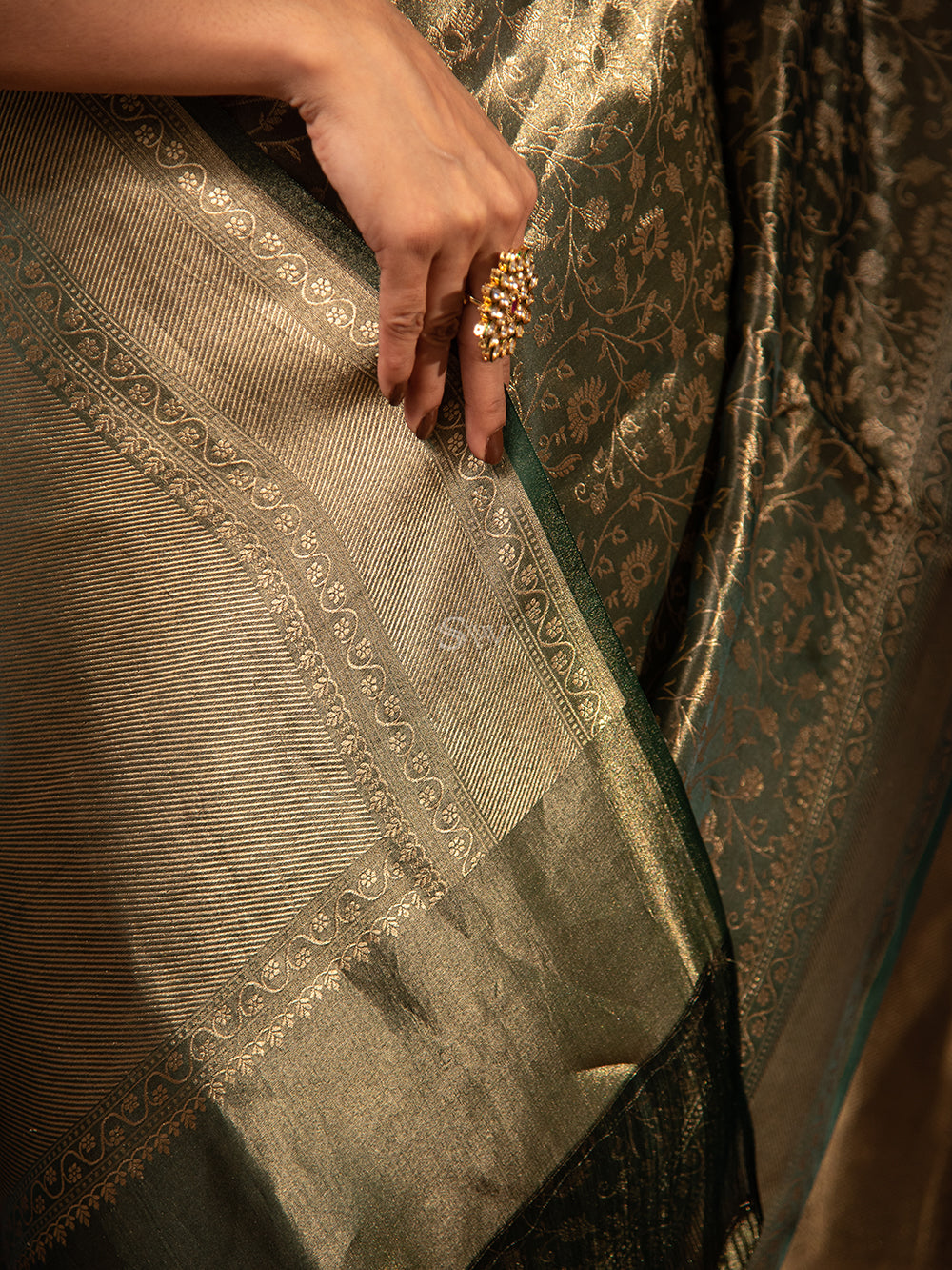 Bottle Green Gold Jaal Tissue Handloom Banarasi Saree - Sacred Weaves