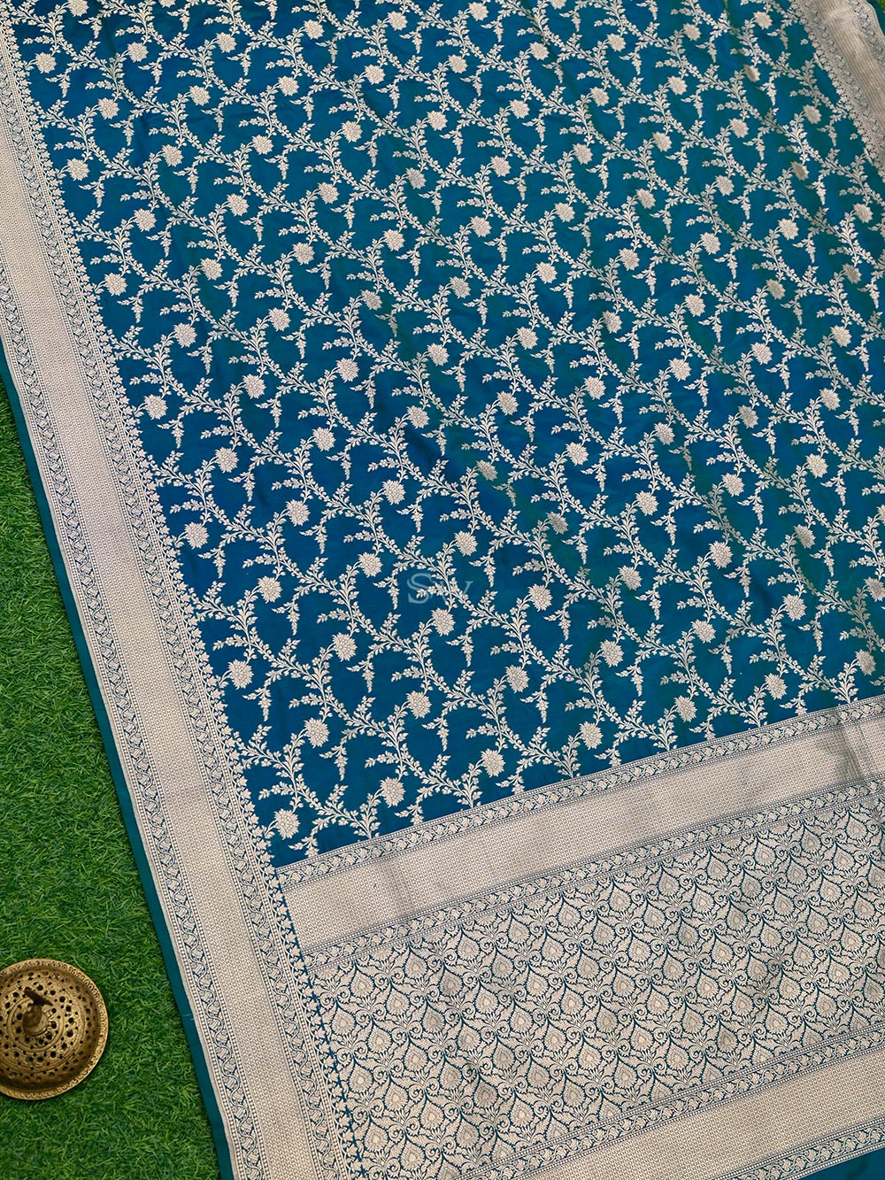 Peacock Green Uppada Katan Silk Handloom Banarasi Saree - Sacred Weaves