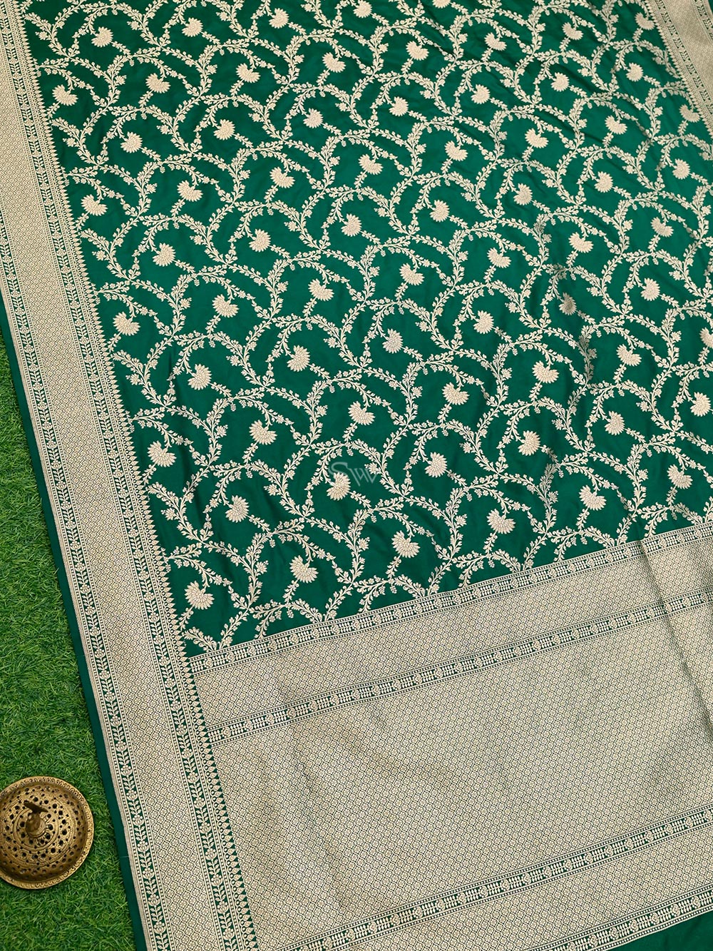 Bottle Green Uppada Katan Silk Handloom Banarasi Saree - Sacred Weaves