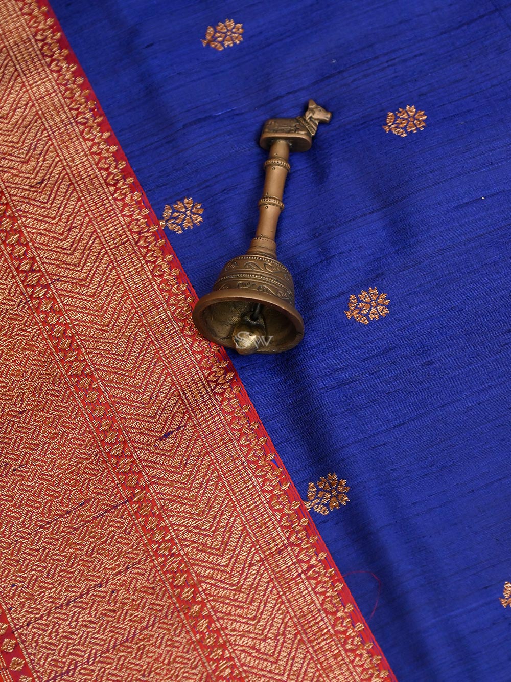 Blue Booti Dupion Silk Handloom Banarasi Saree - Sacred Weaves