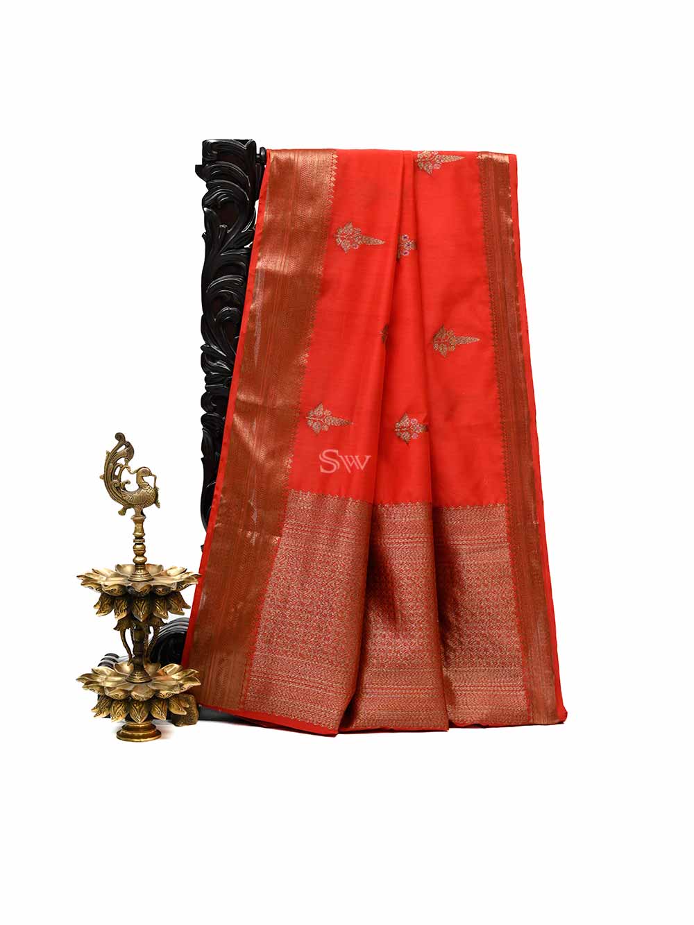 Red Boota Chanderi Silk Handloom Banarasi Saree - Sacred Weaves