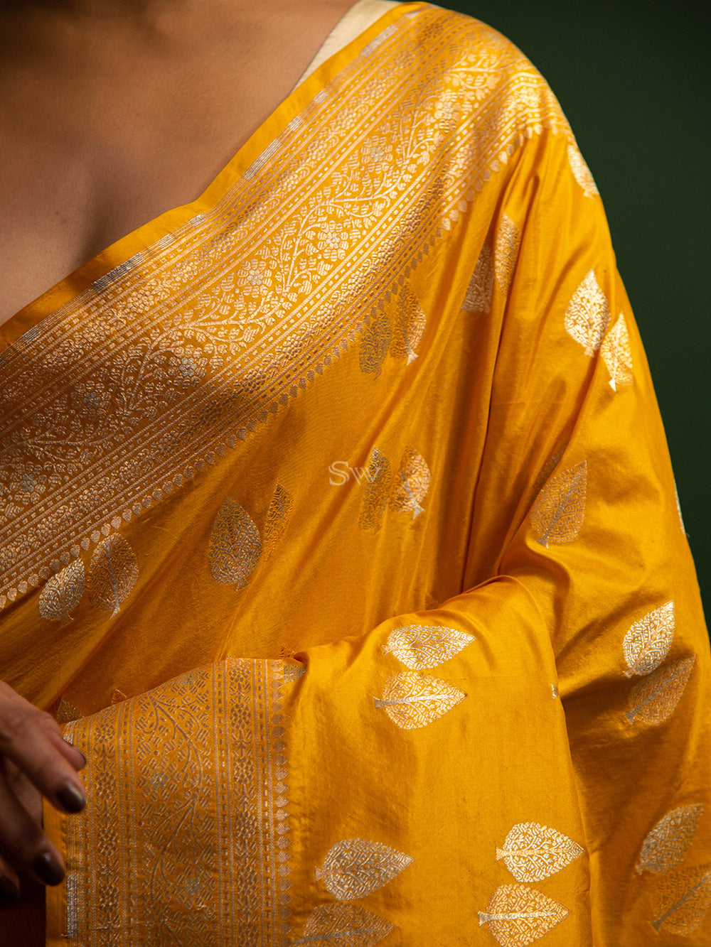 Yellow Booti Katan Silk Handloom Banarasi Saree - Sacred Weaves