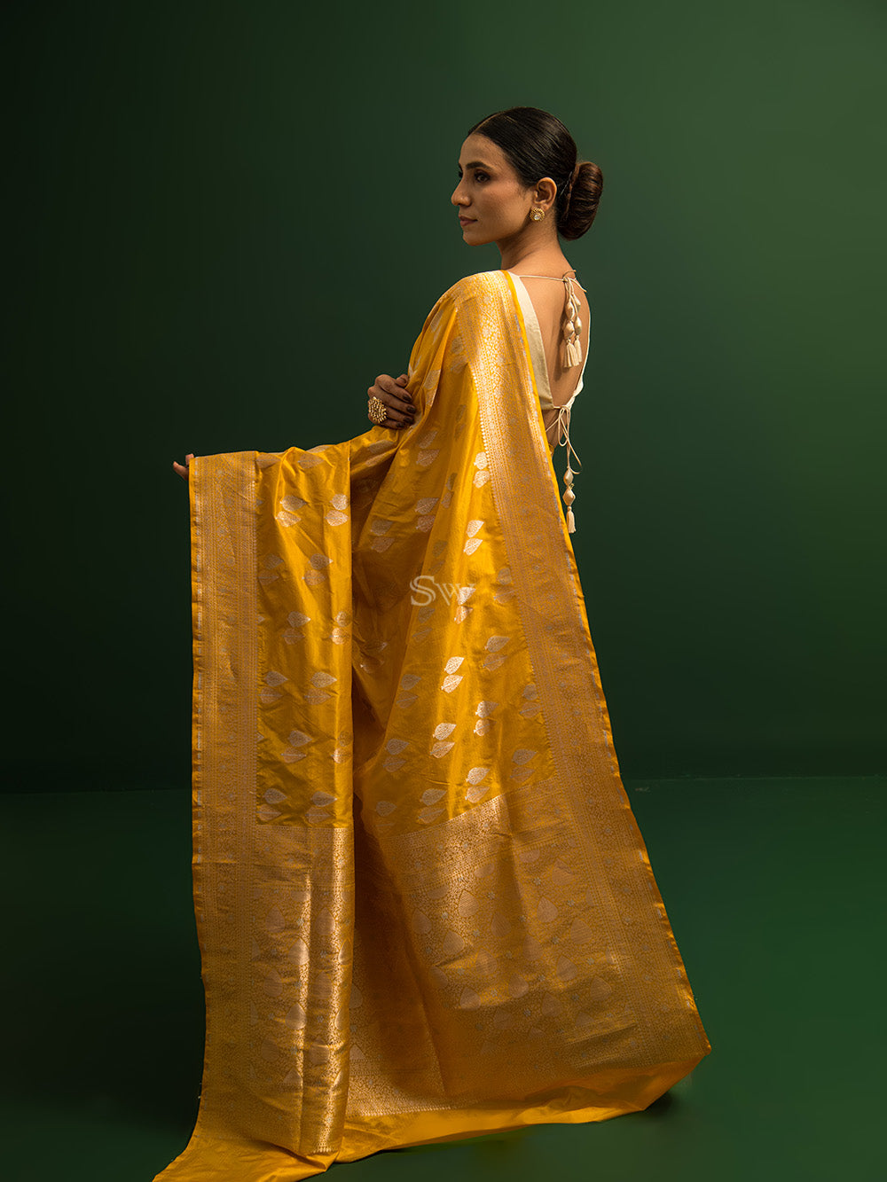 Yellow Booti Katan Silk Handloom Banarasi Saree - Sacred Weaves