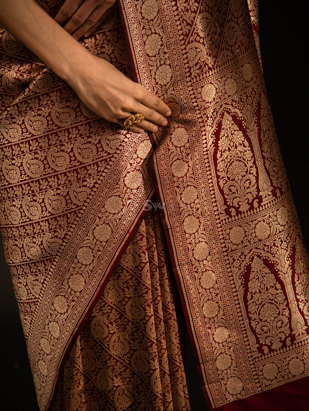 Maroon Katan Silk Brocade Handloom Banarasi Saree - Sacred Weaves