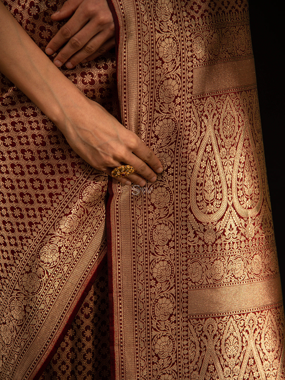Maroon Katan Silk Brocade Handloom Banarasi Saree - Sacred Weaves