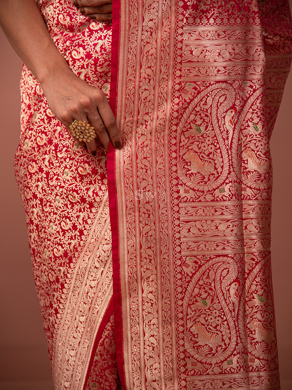 Red Shikargah Katan Silk Handloom Banarasi Saree - Sacred Weaves
