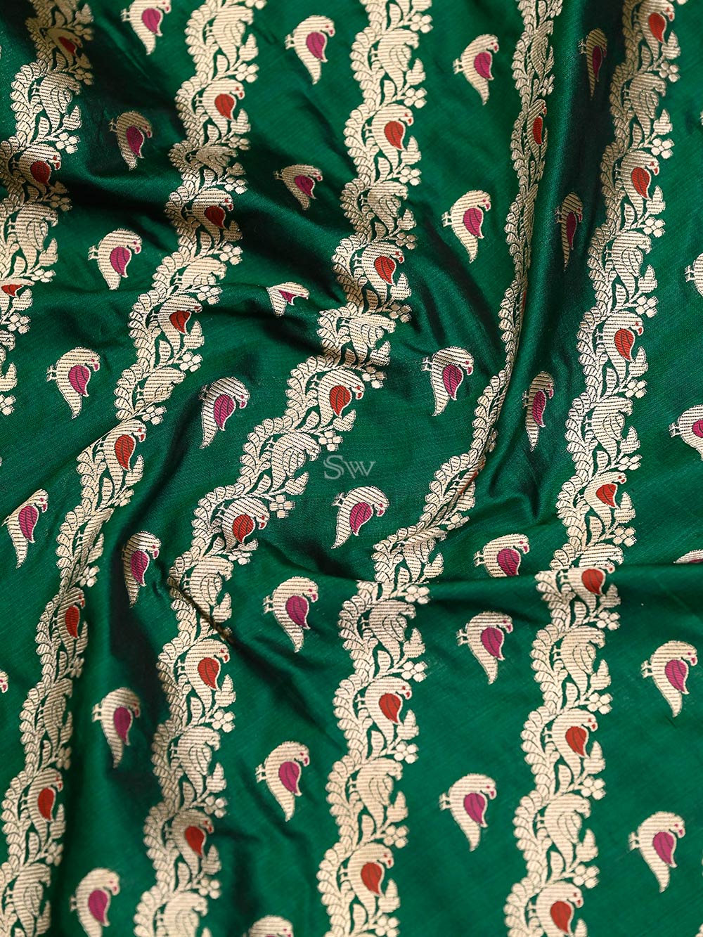 Bottle Green Shikargah Katan Silk Handloom Banarasi Saree - Sacred Weaves