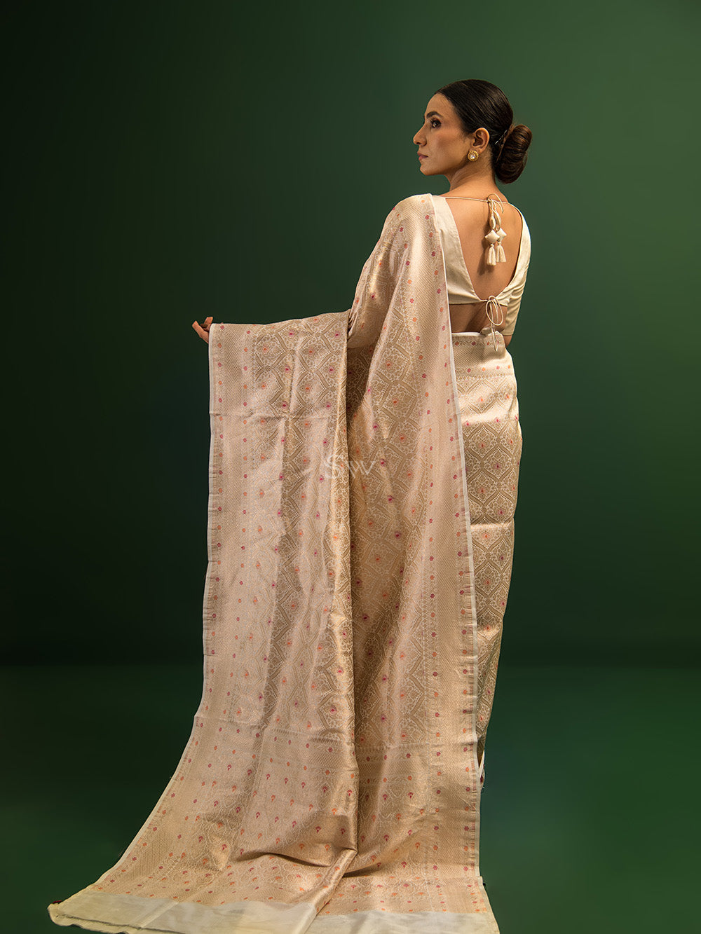 Off White Brocade Katan Silk Handloom Banarasi Saree - Sacred Weaves