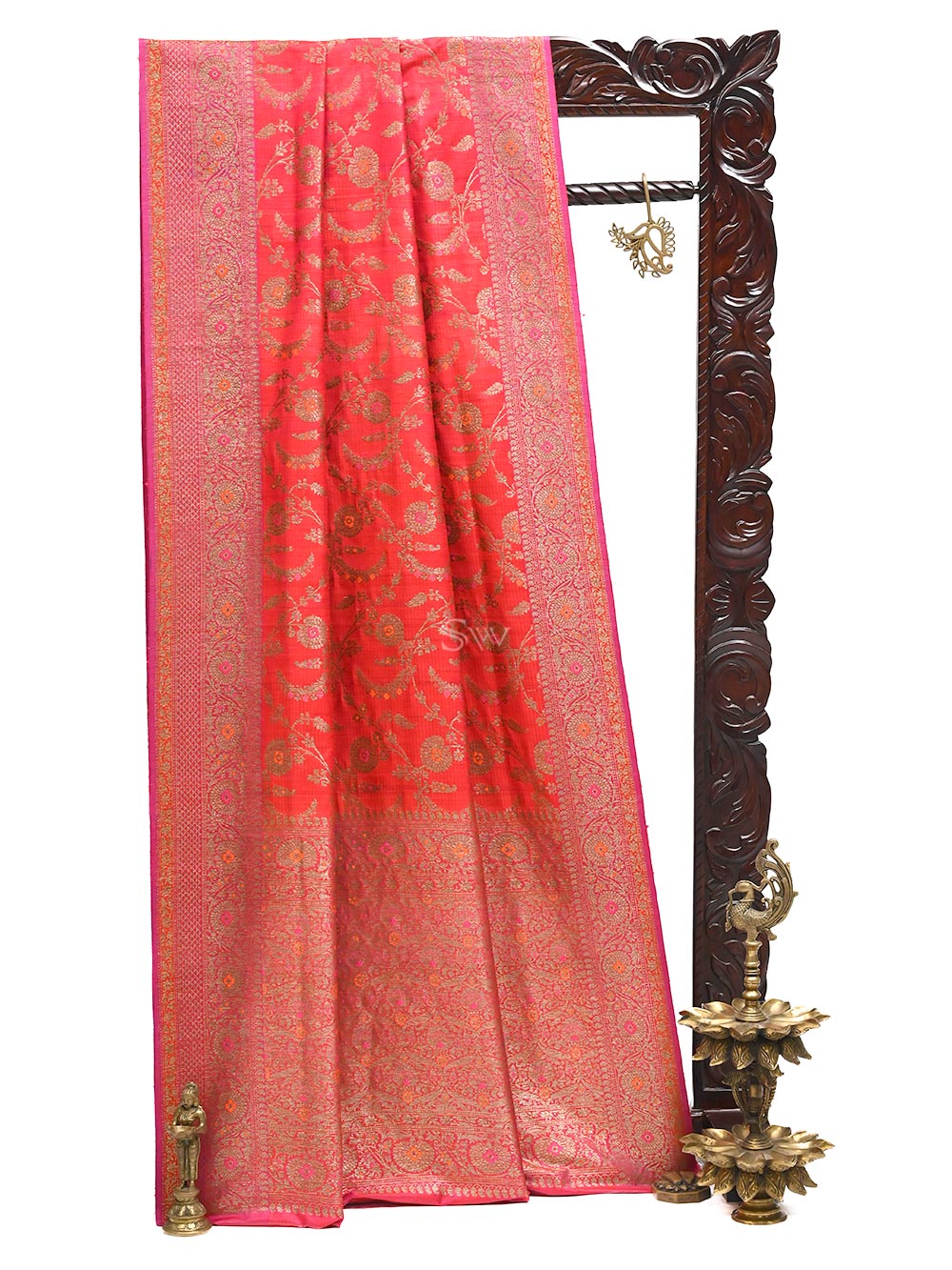 Red Magenta Meenakari Jaal Dupion Silk Handloom Banarasi Saree - Sacred Weaves