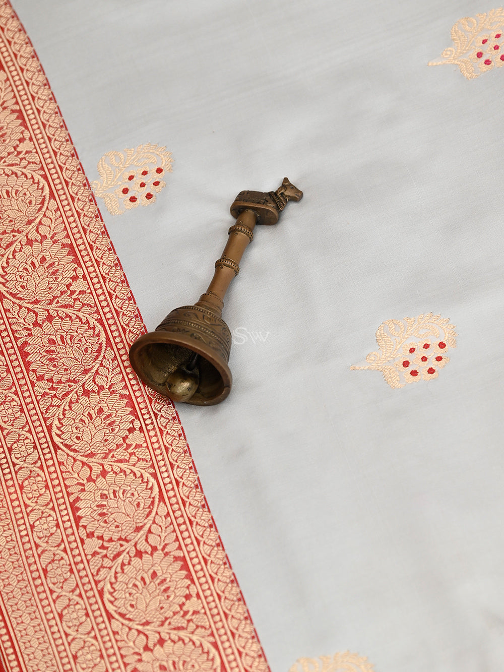 White Meenakari Boota Satin Silk Handloom Banarasi Saree - Sacred Weaves