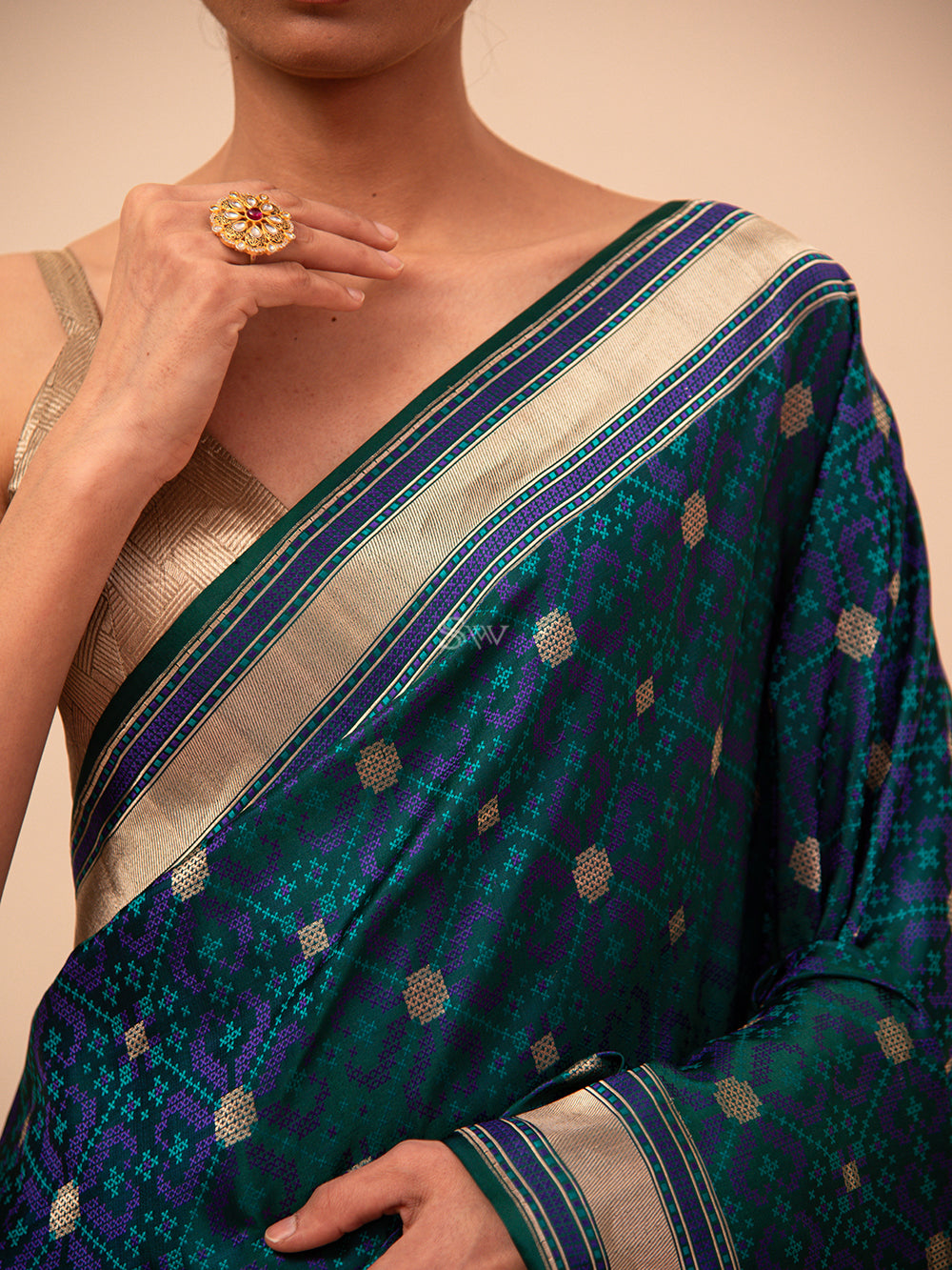 Bottle Green Jaal Satin Tanchoi Handloom Banarasi Saree - Sacred Weaves