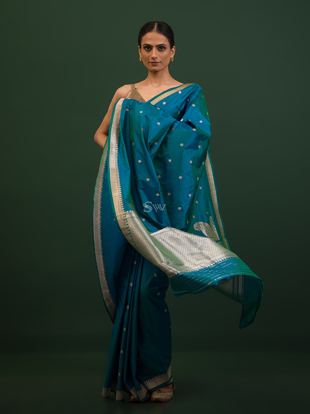 Blue Green Konia Katan Silk Handloom Banarasi Saree - Sacred Weaves