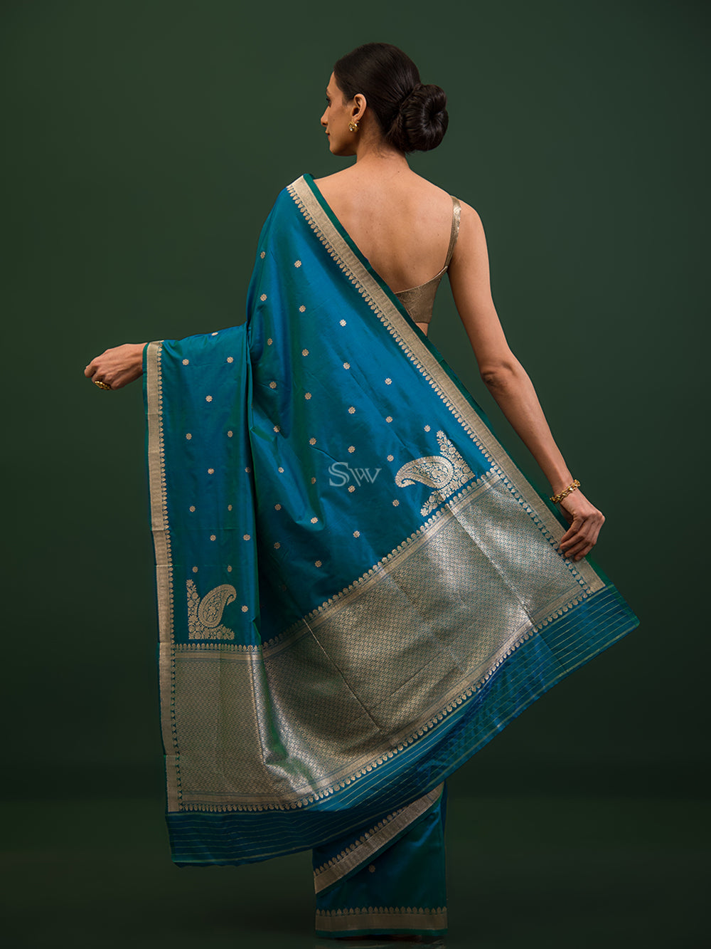 Blue Green Konia Katan Silk Handloom Banarasi Saree - Sacred Weaves