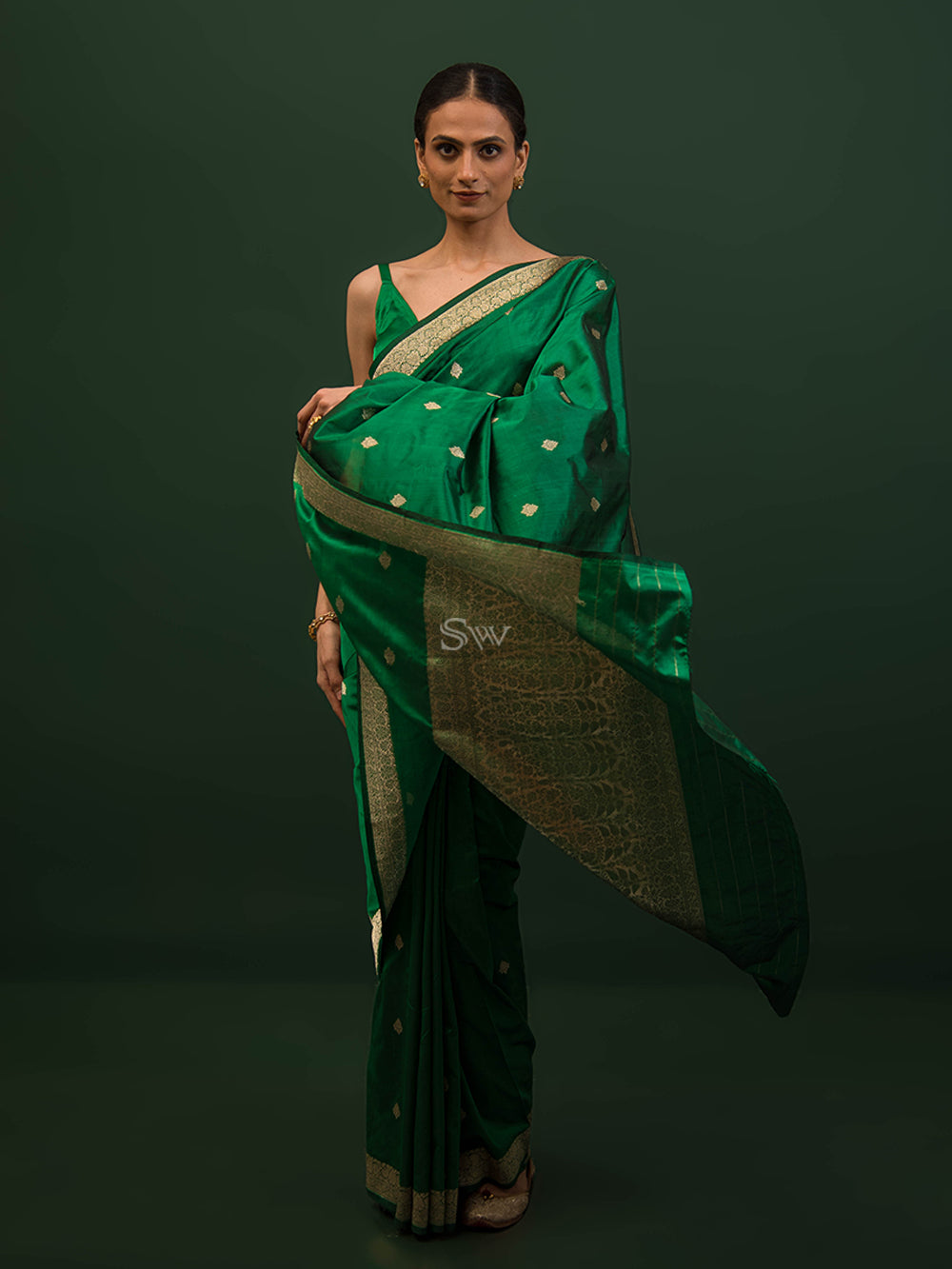 Bottle Green Booti Katan Silk Handloom Banarasi Saree - Sacred Weaves