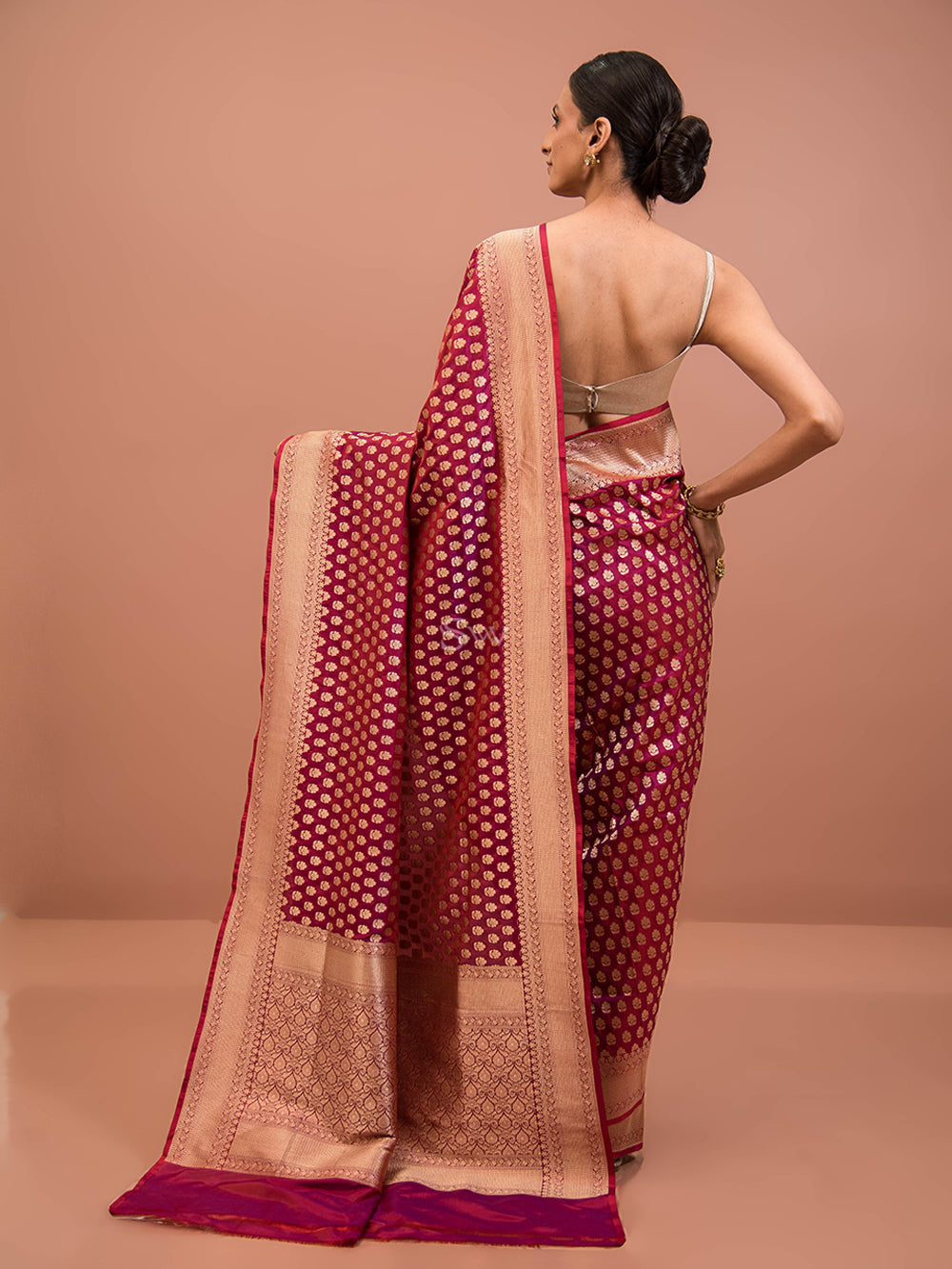 Magenta Booti Katan Silk Uppada Handloom Banarasi Saree - Sacred Weaves