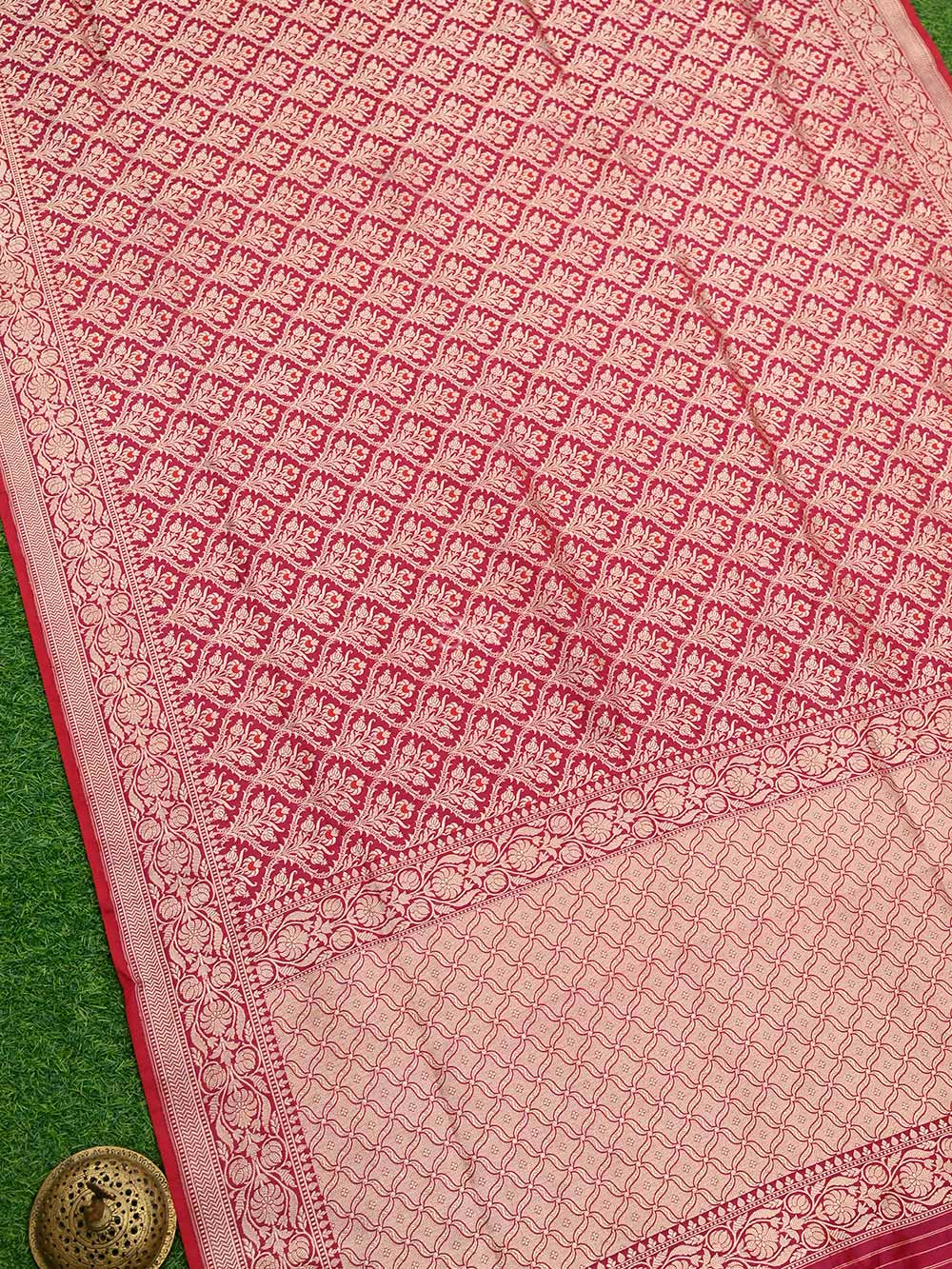 Dark Magenta Brocade Katan Silk Handloom Banarasi Saree - Sacred Weaves