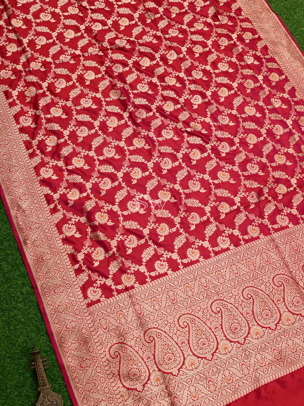 Dark Pink Meenakari Uppada Katan Silk Handloom Banarasi Saree -  Sacred Weaves