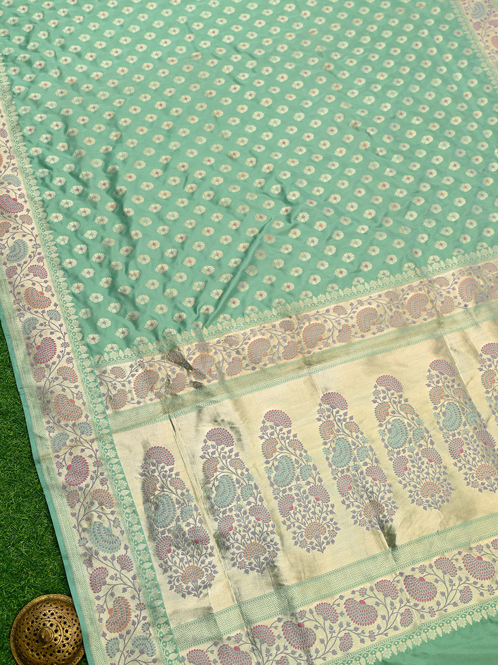 Sea Green Meenakari Booti Katan Silk Handloom Banarasi Saree