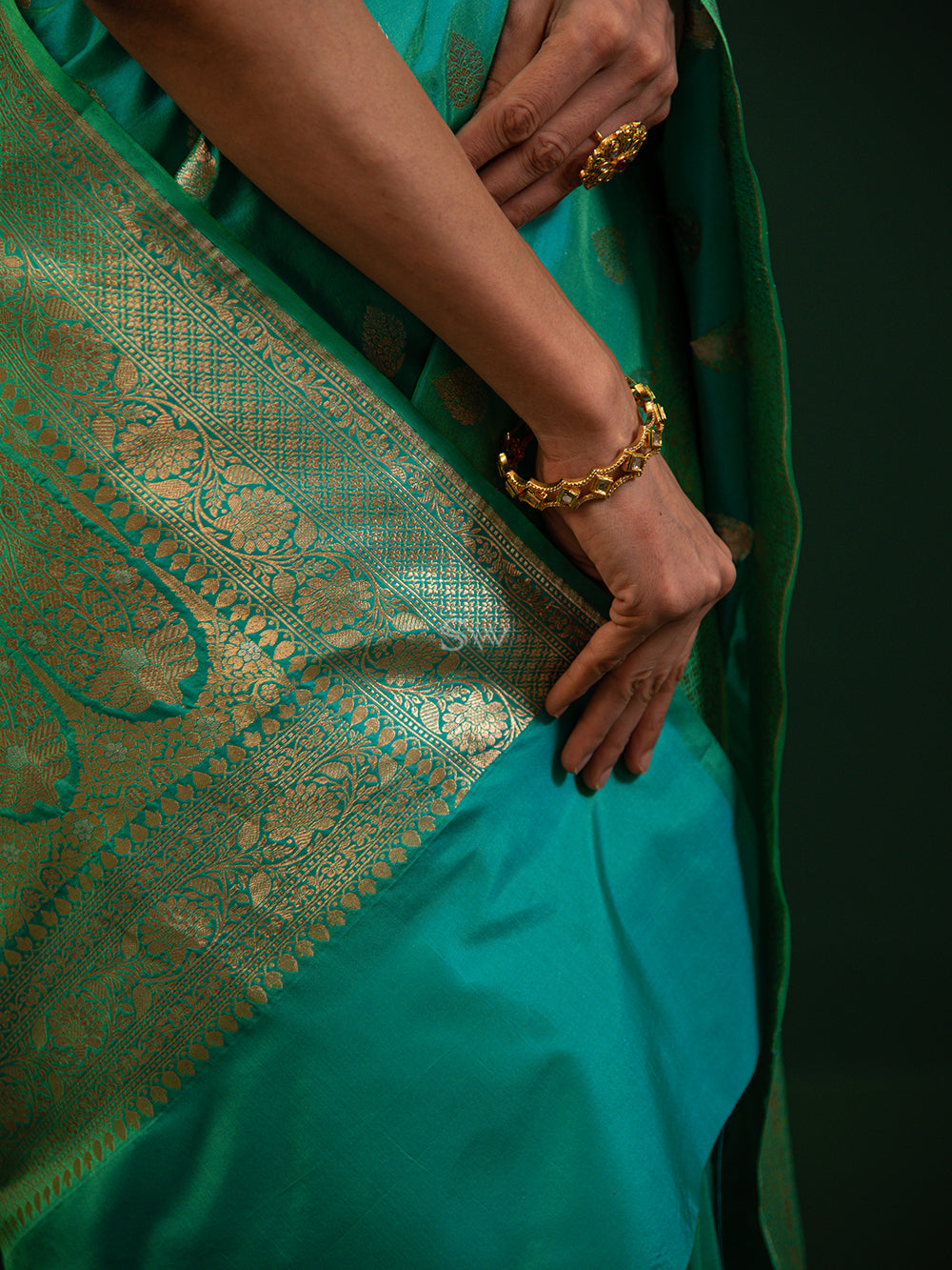 Sea Green Booti Katan Silk Handloom Banarasi Saree - Sacred Weaves