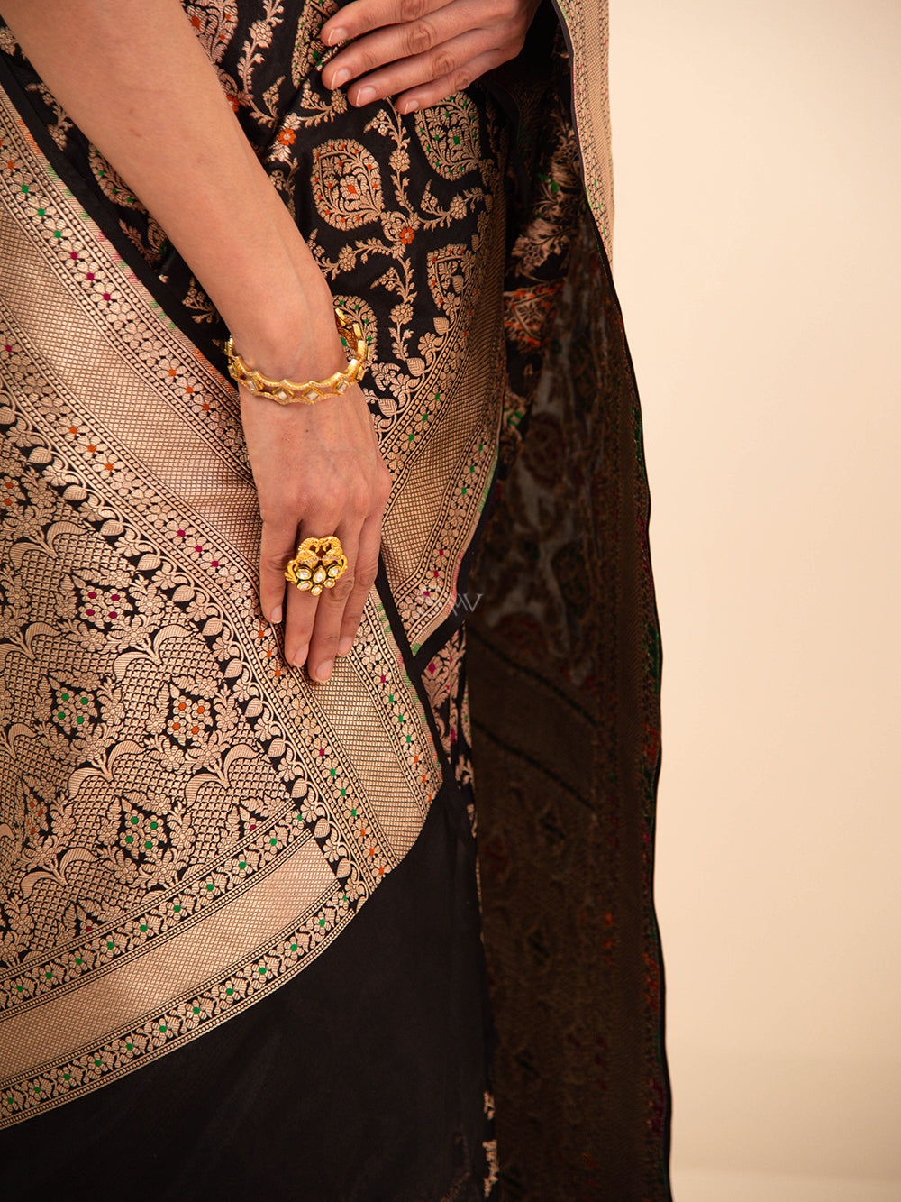 Black Meenakari Uppada Katan Silk Handloom Banarasi Saree