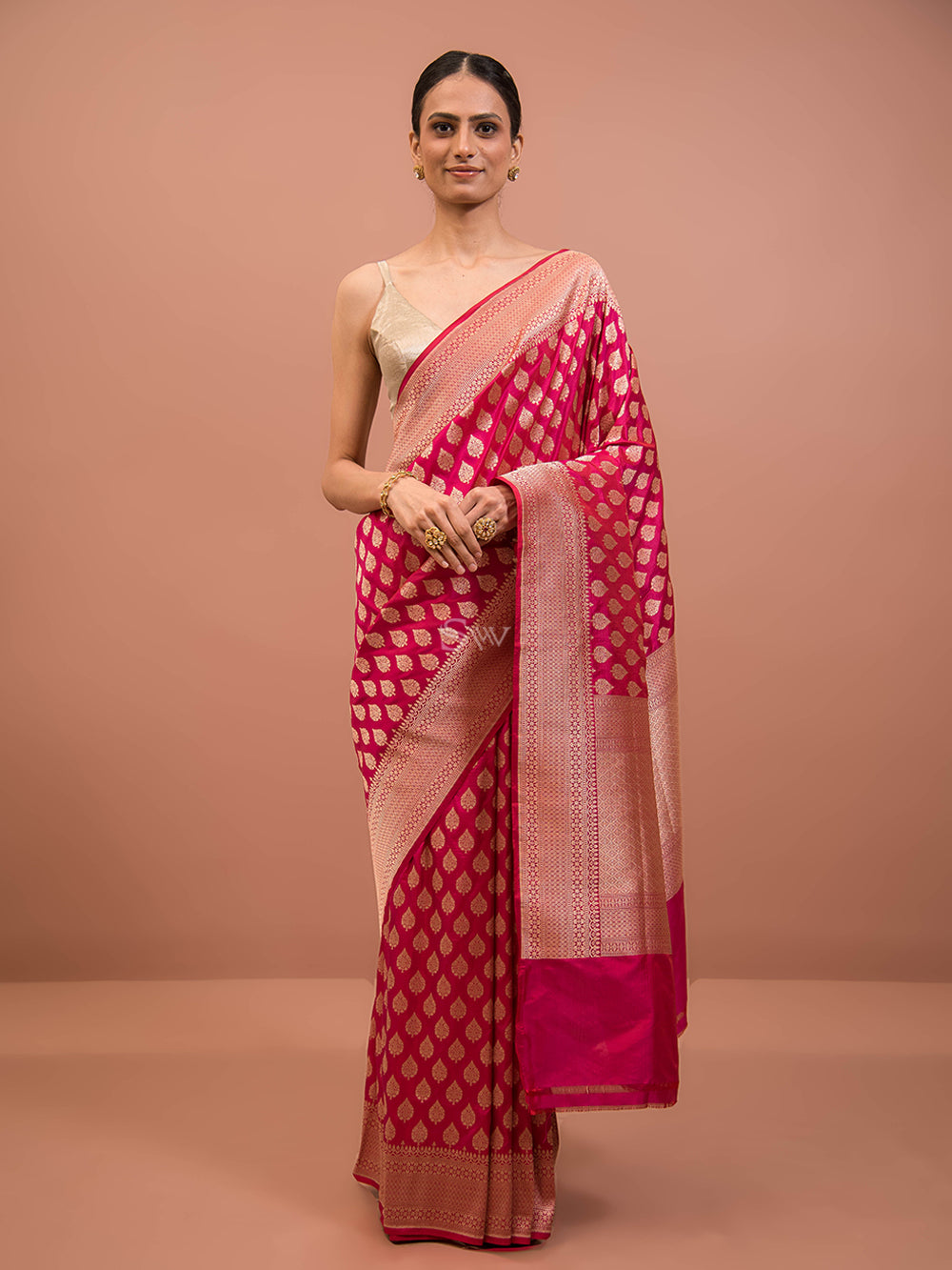 Magenta Booti Katan Silk Uppada Handloom Banarasi Saree - Sacred Weaves
