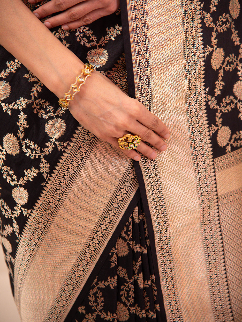 Black Uppada Katan Silk Handloom Banarasi Saree - Sacred Weaves