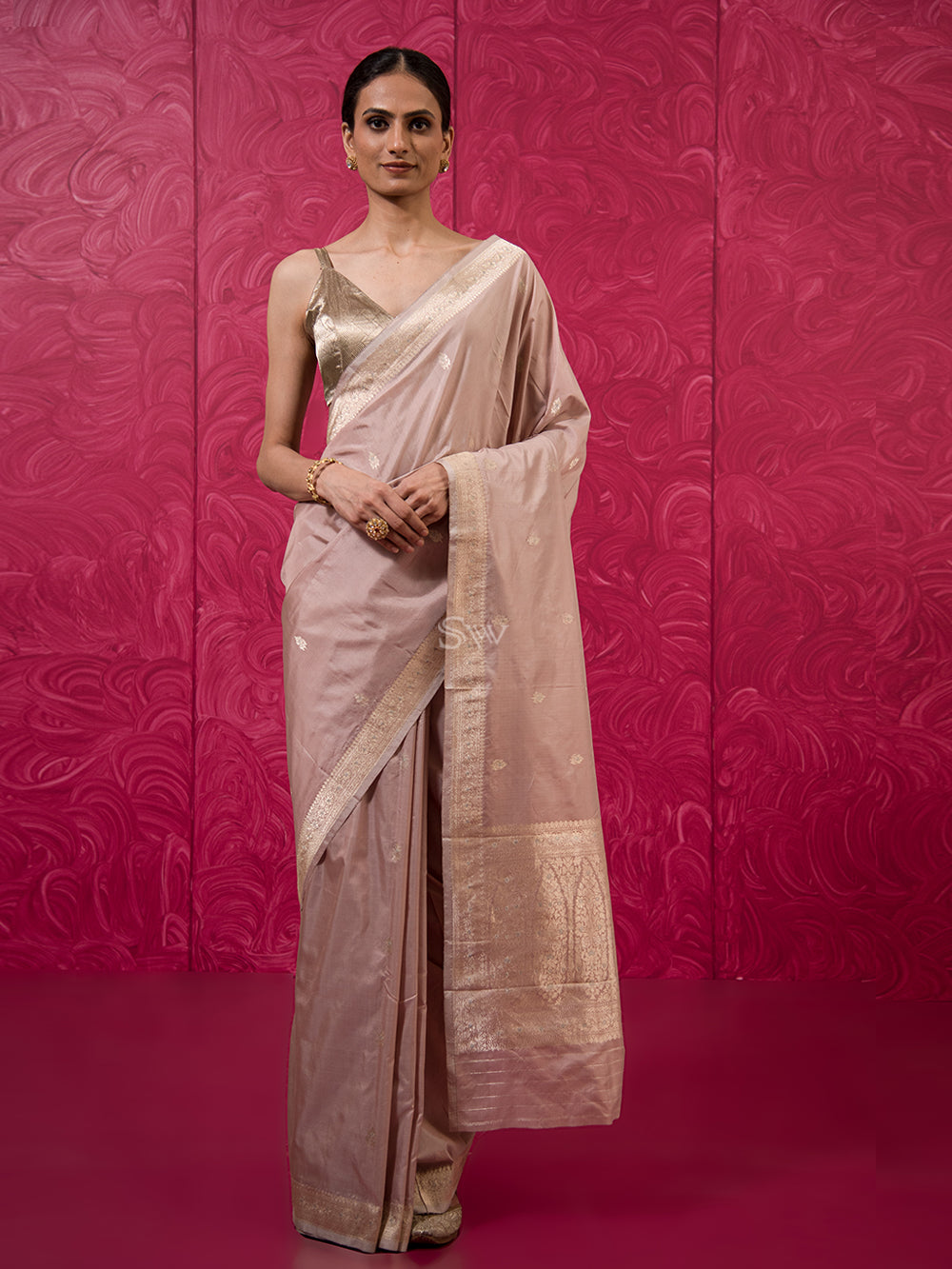 Pastel Pink Booti Katan Silk Handloom Banarasi Saree - Sacred Weaves