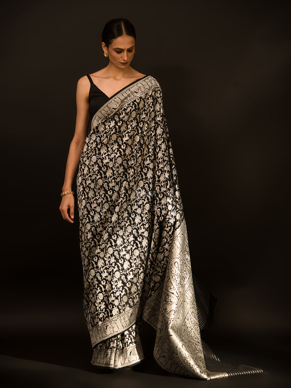 Black Shikargah Katan Silk Handloom Banarasi Saree - Sacred Weaves