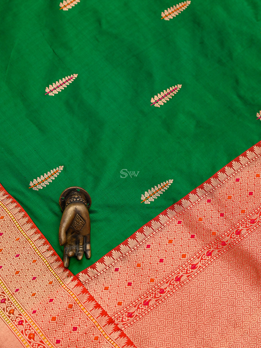 Bottle Green Meenakari Boota Katan Silk Handloom Banarasi Saree - Sacred Weaves