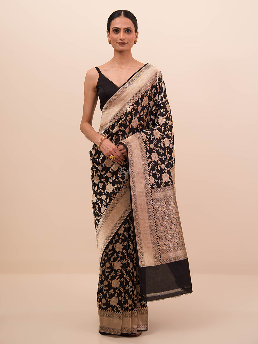 Black Uppada Katan Silk Handloom Banarasi Saree - Sacred Weaves
